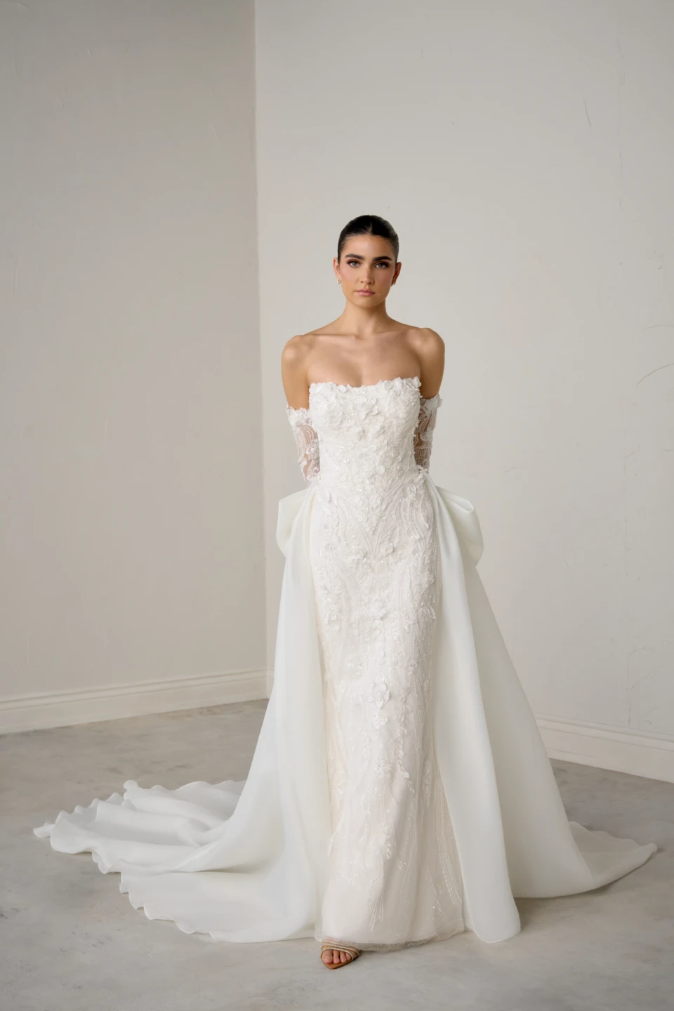Ophelia 99373 — Justin Alexander Signature
