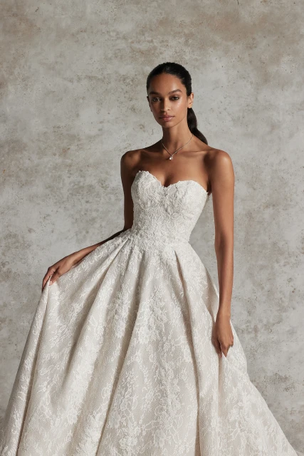 Yakira 99307 — Justin Alexander Signature
