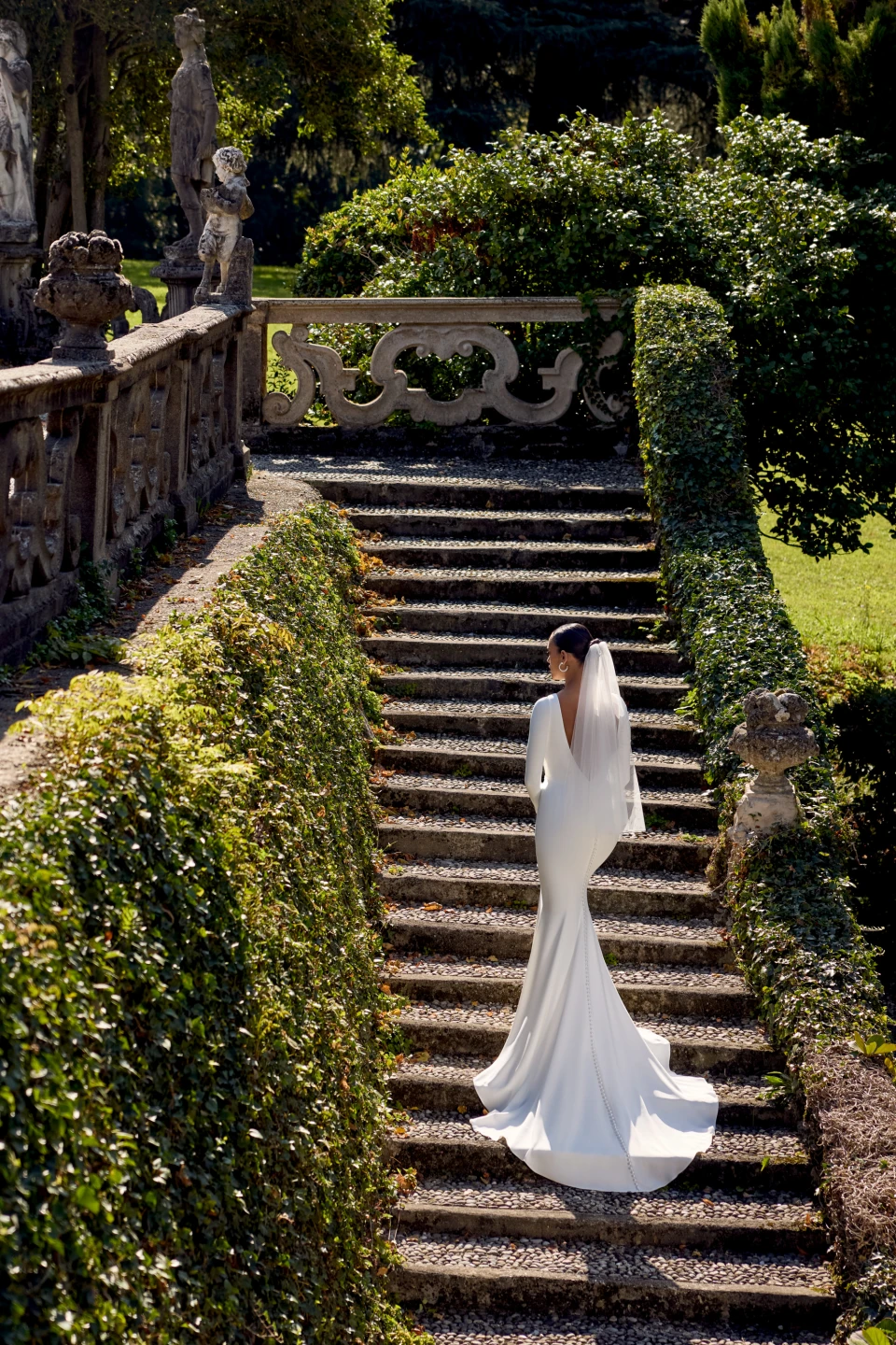 Kathleen 88437 — Justin Alexander